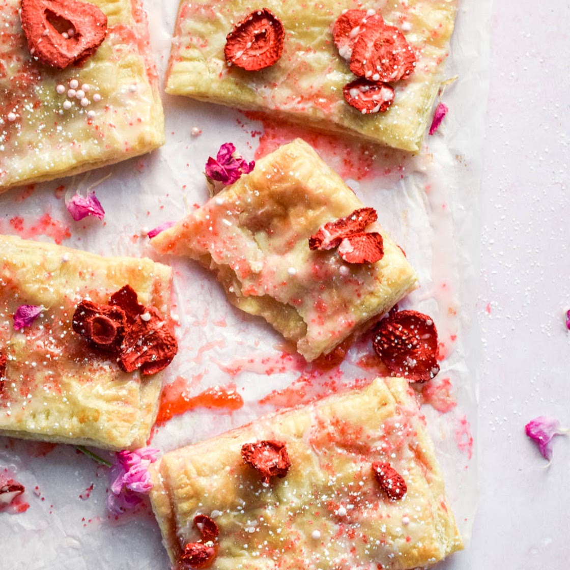 Frosted Strawberry Pop Tarts