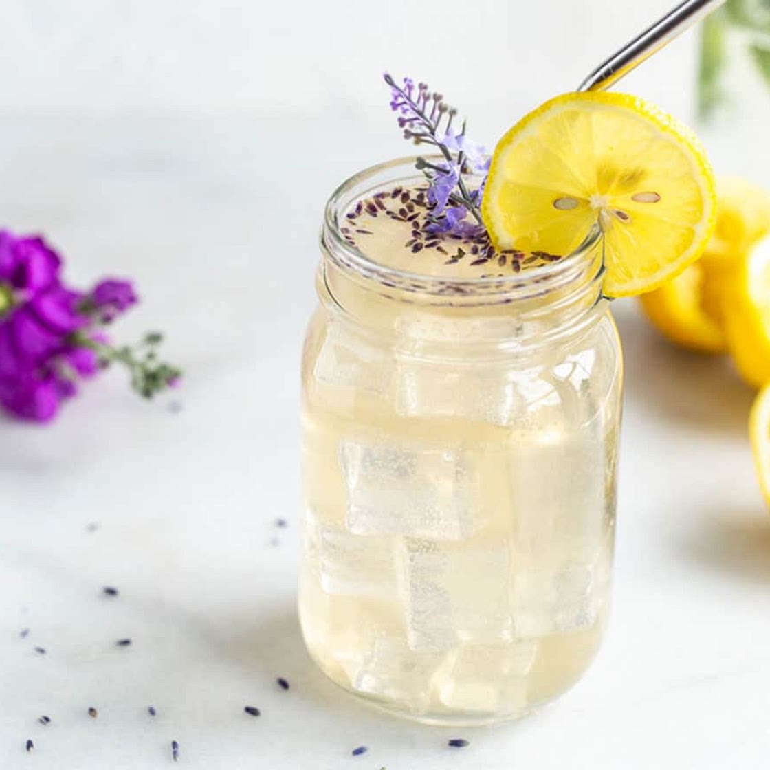 Sparkling Vodka Lavender Lemonade