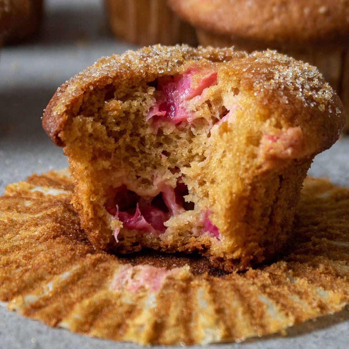 Rhubarb Muffins