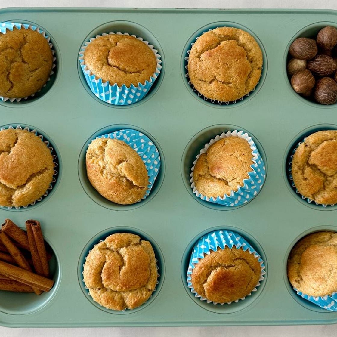 BLENDER BANANA COTTAGE CHEESE MUFFINS