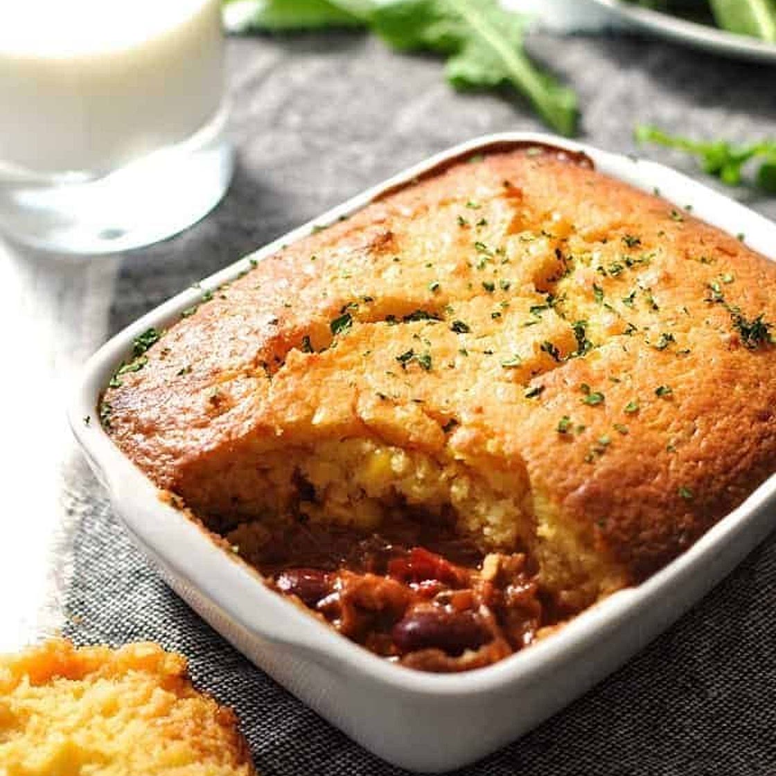 Chili Con Carne Corn Bread Pie