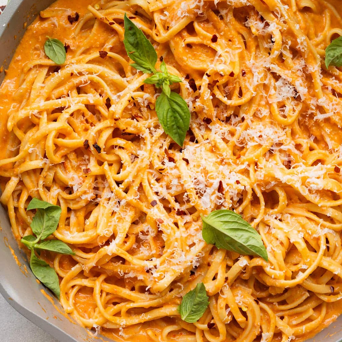 Creamy Roasted Red Pepper Pasta