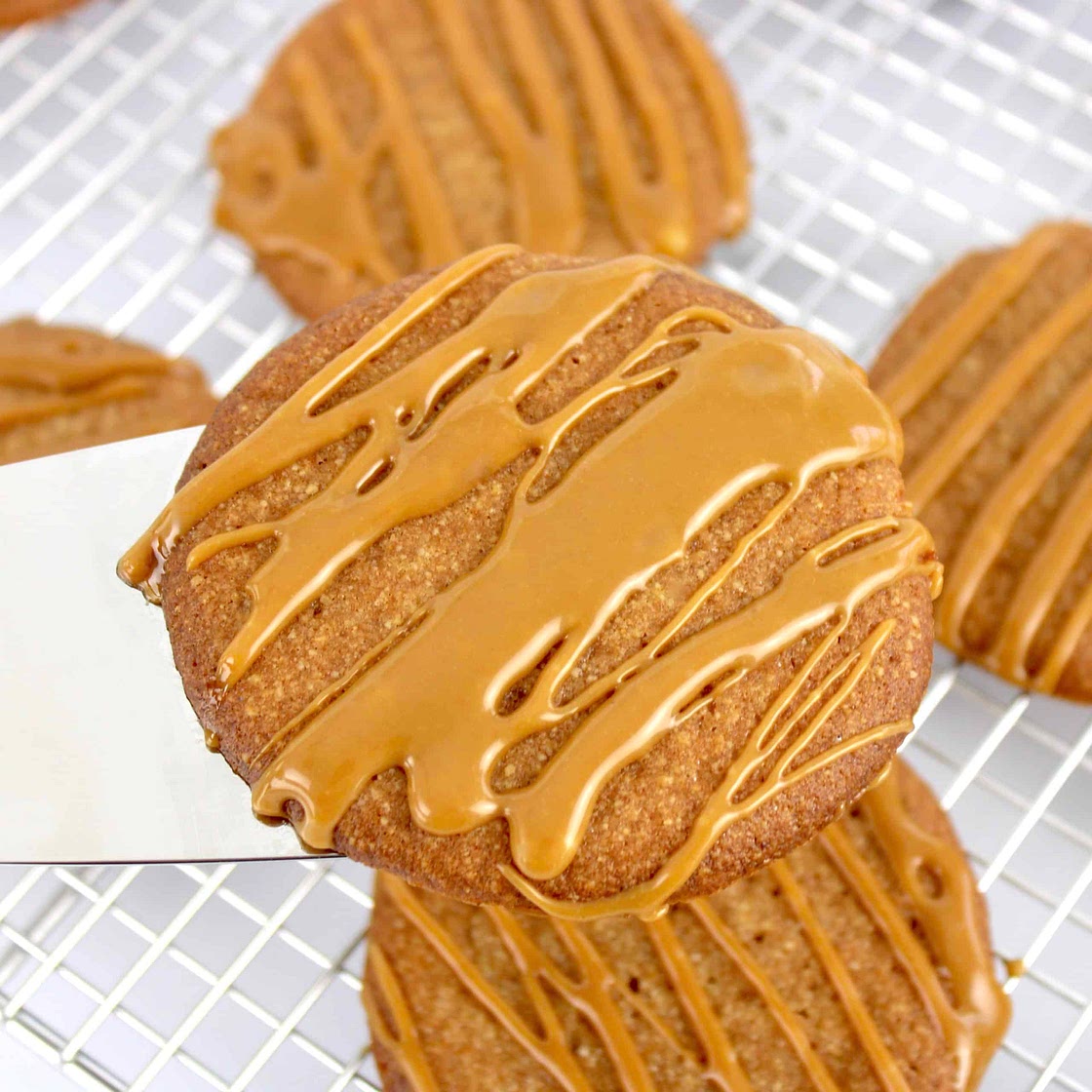 Keto Salted Caramel Cookies