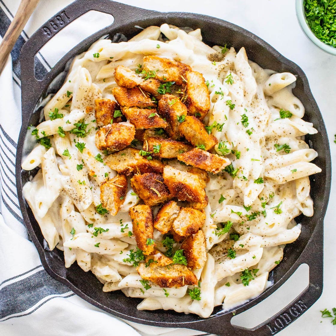 Vegan Chicken Alfredo Pasta