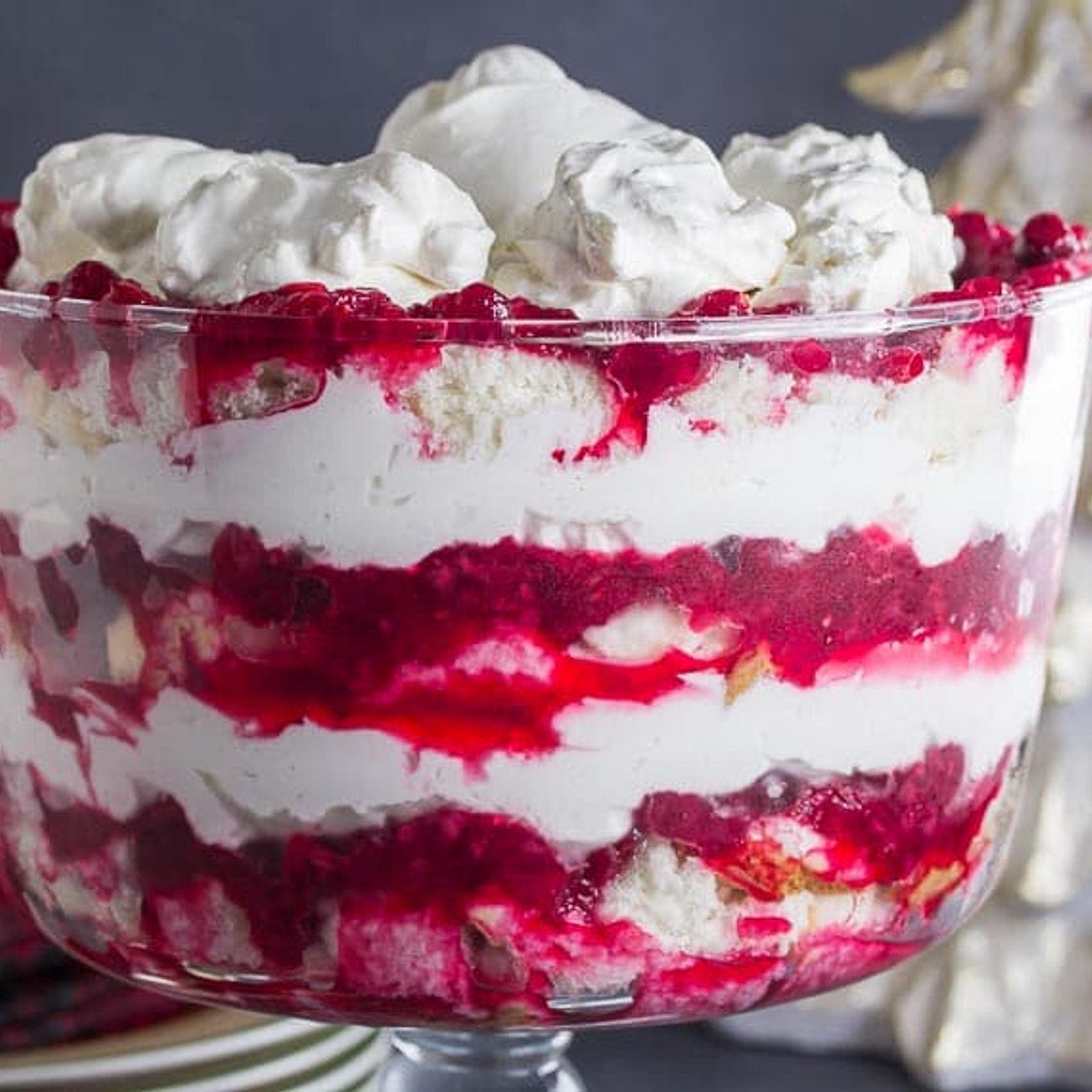Low FODMAP Cranberry Raspberry Cheesecake Trifle