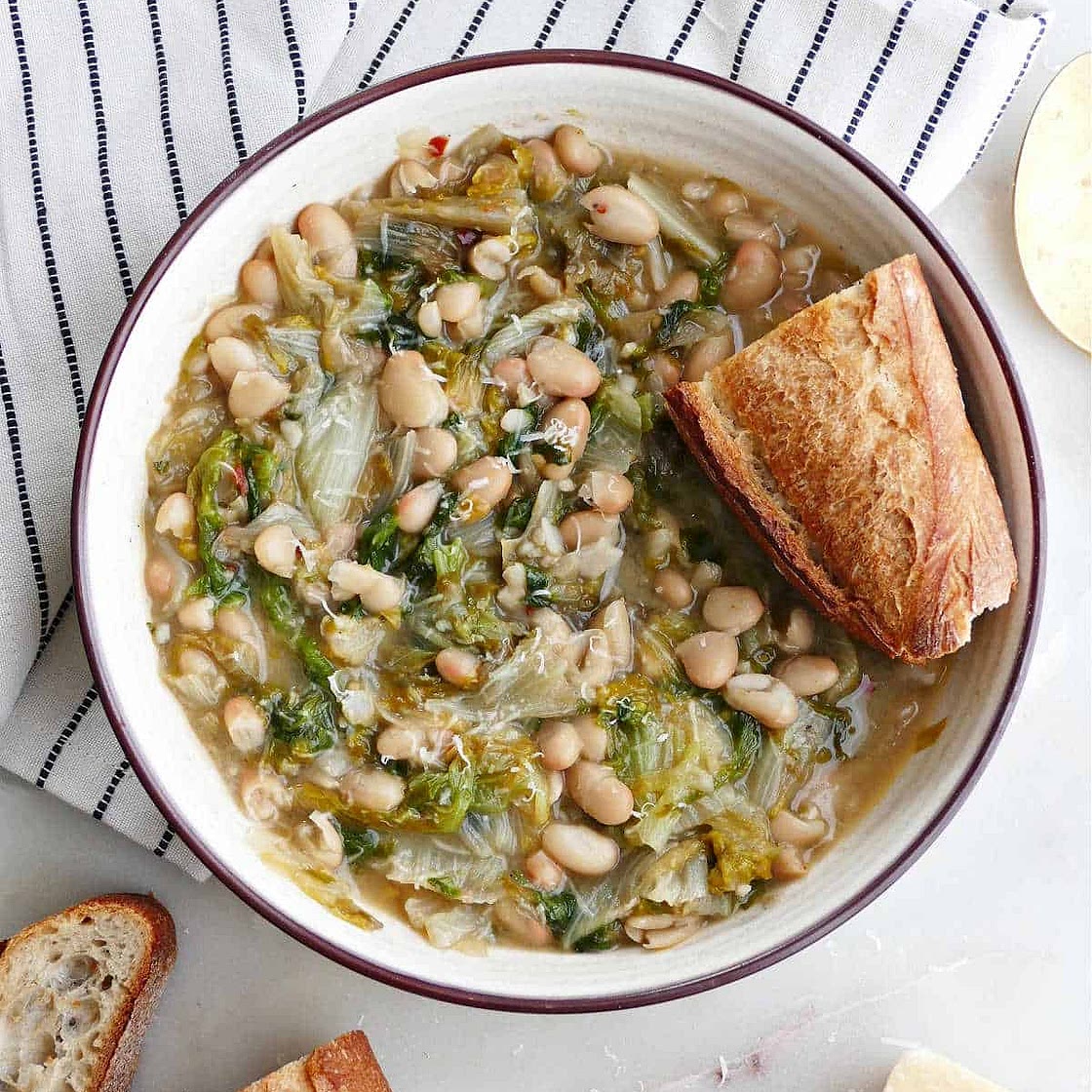 White Beans and Escarole Recipe