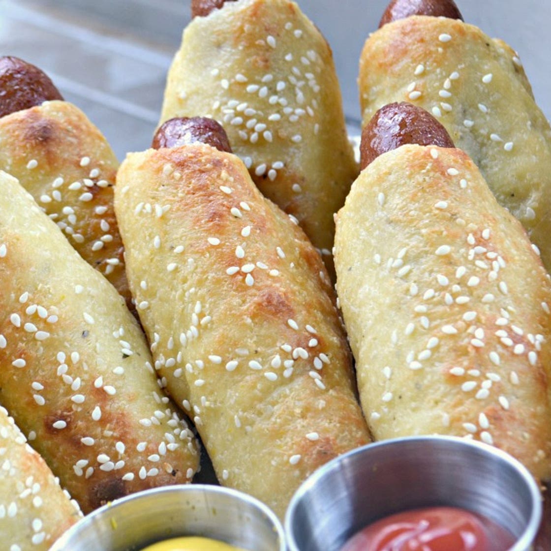 Keto Pigs in a Blanket Using Fathead Dough