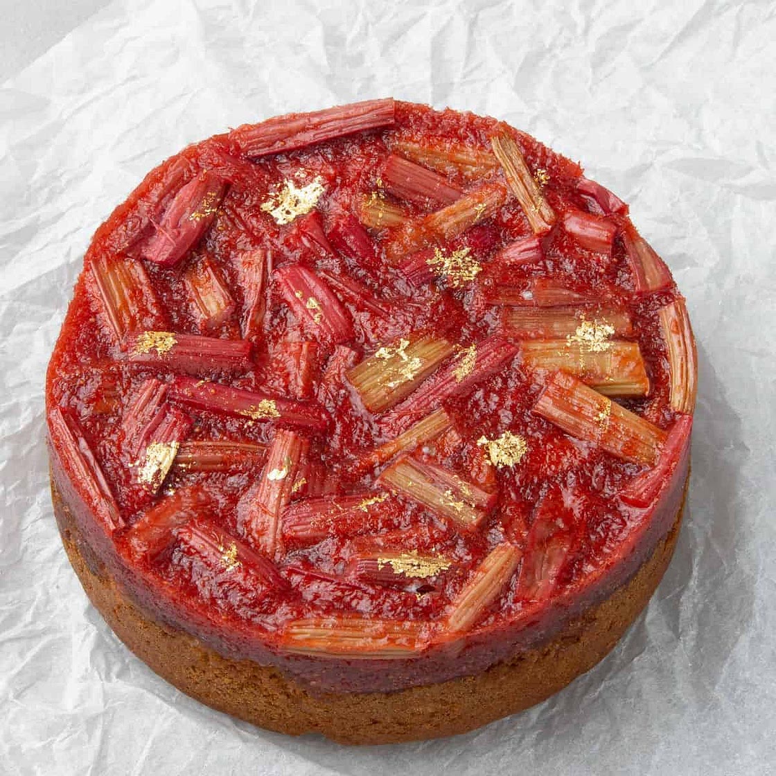 Easy Rhubarb cake