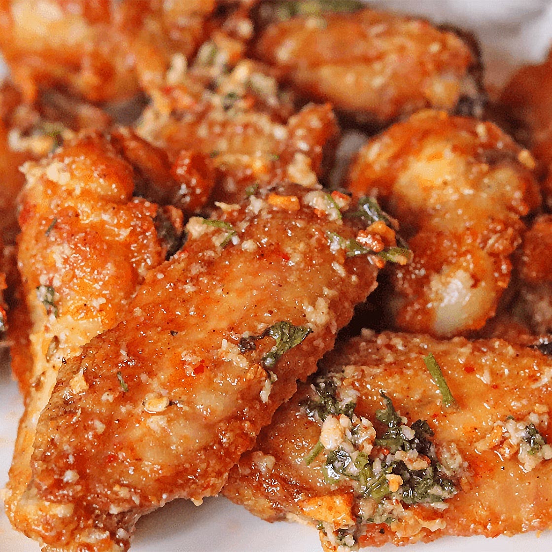 Air Fryer Garlic Parmesan Wings