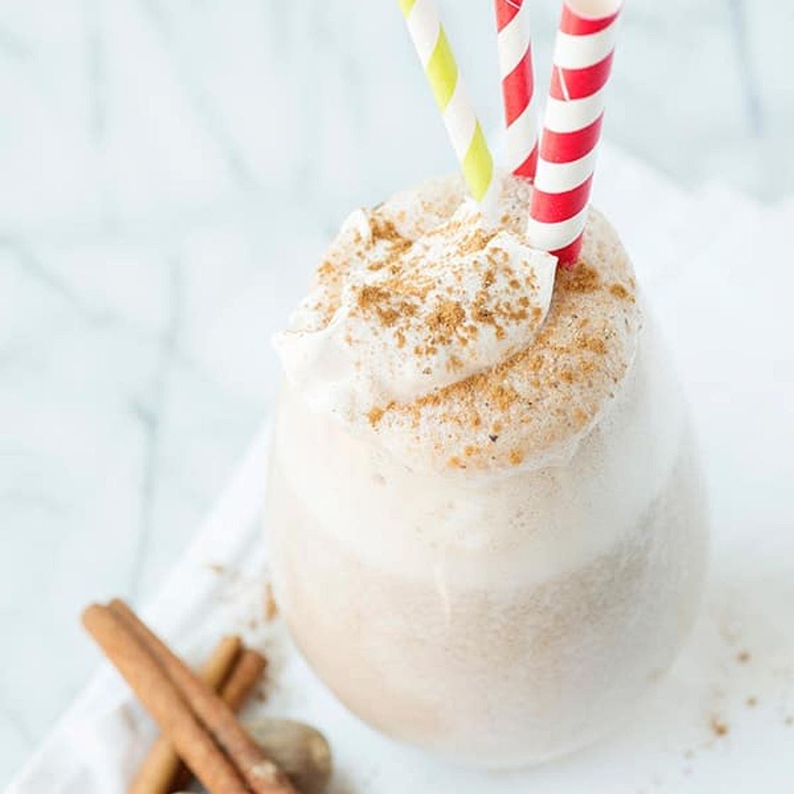 Festive Eggnog Smoothies (Christmas Smoothie) | Baked Bree