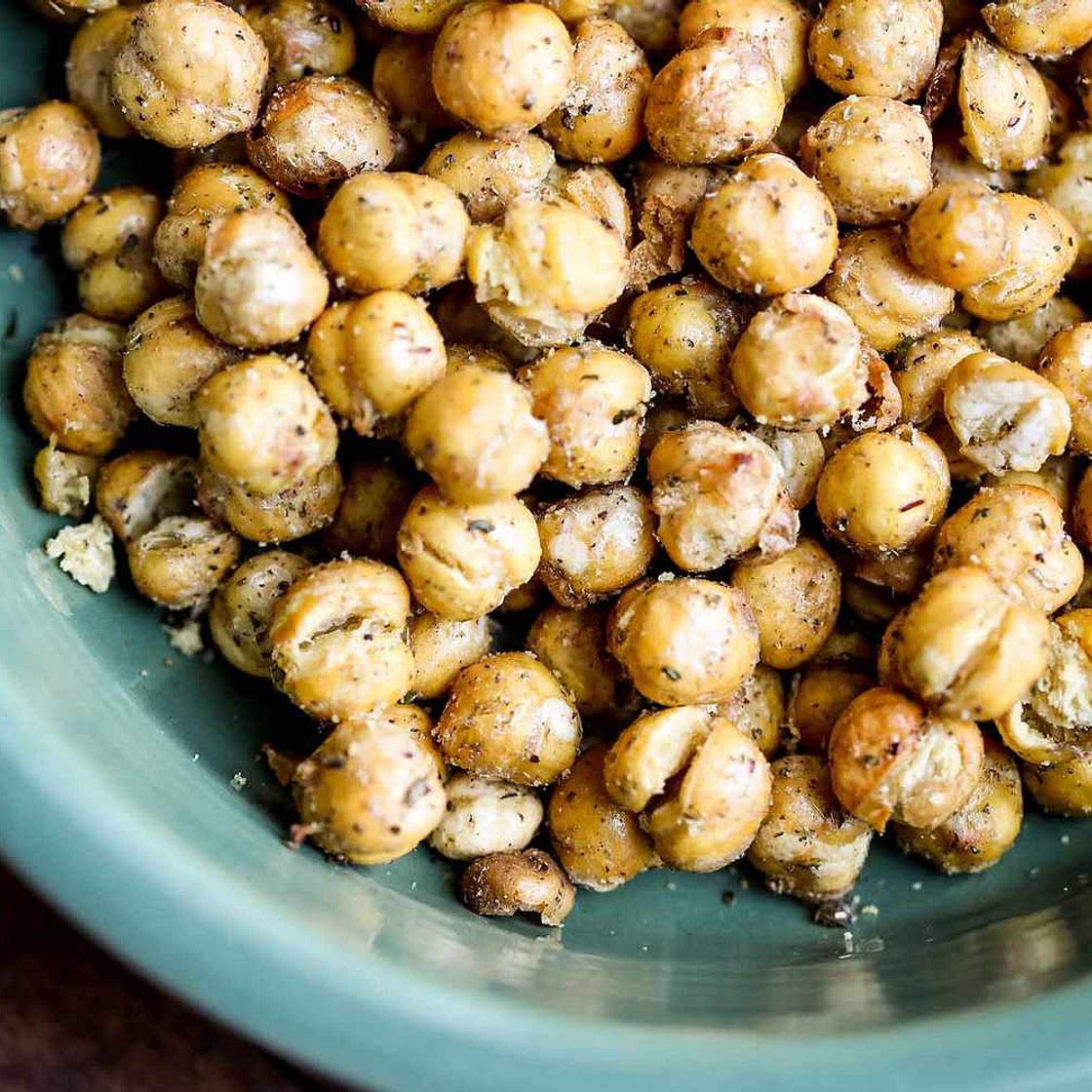 Crispy Air Fryer Chickpeas