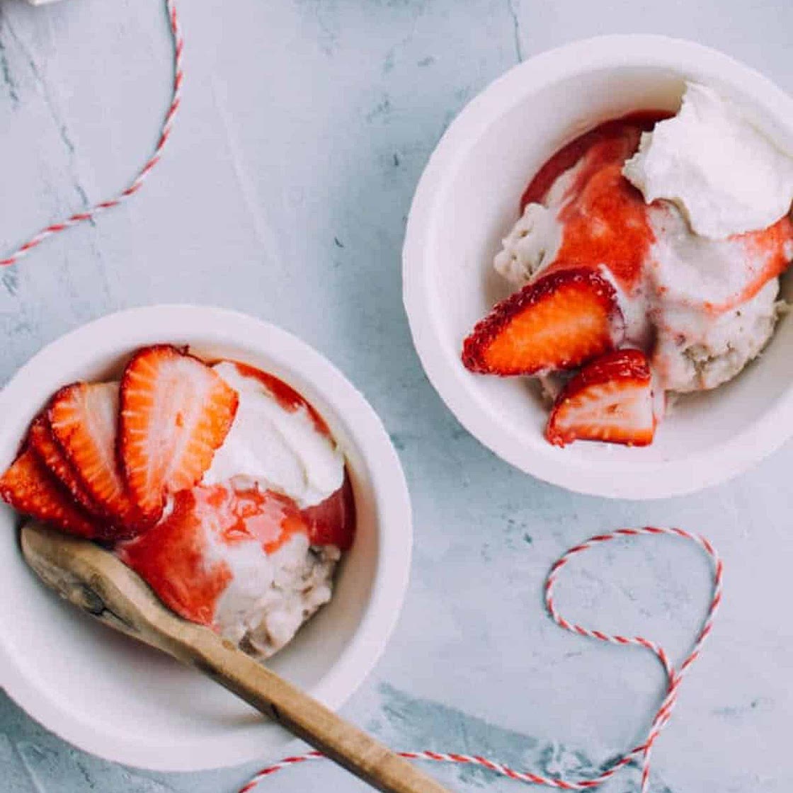 Healthy 3-Ingredient Homemade Banana Ice Cream