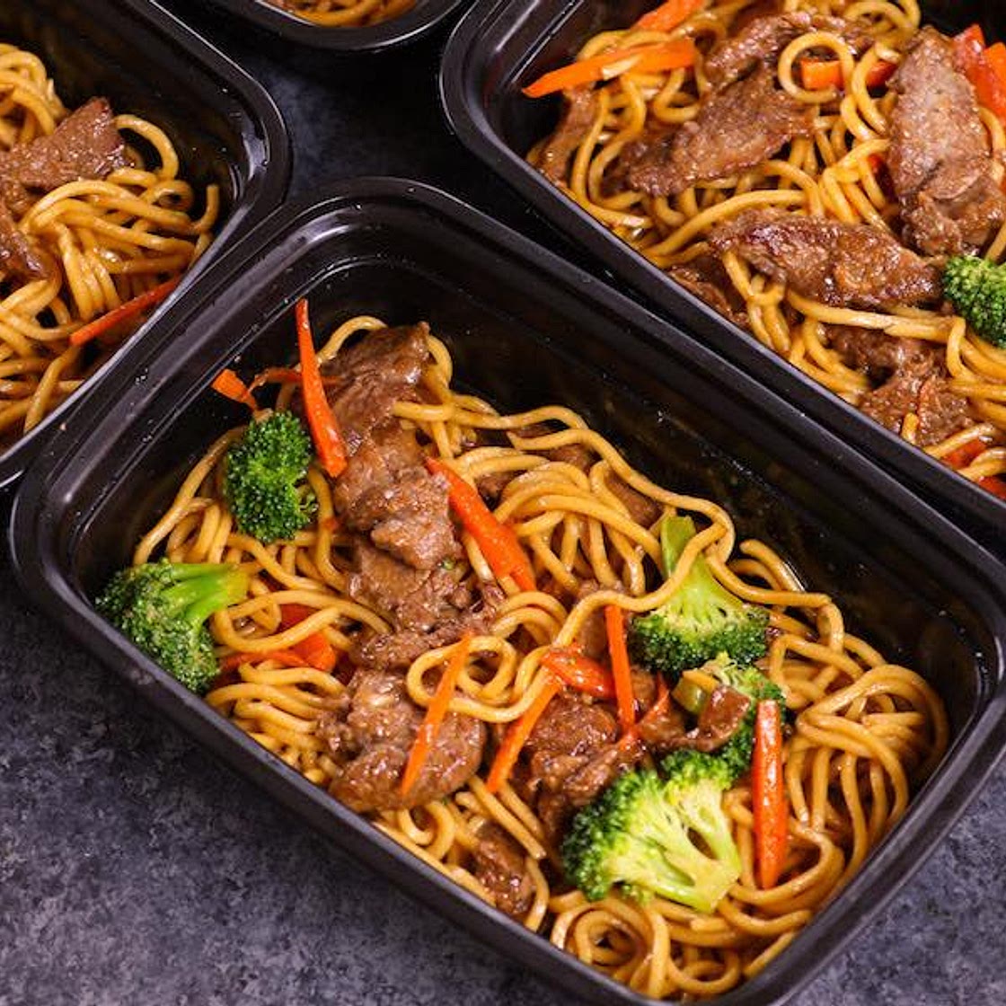 Easy Beef Lo Mein Meal Prep