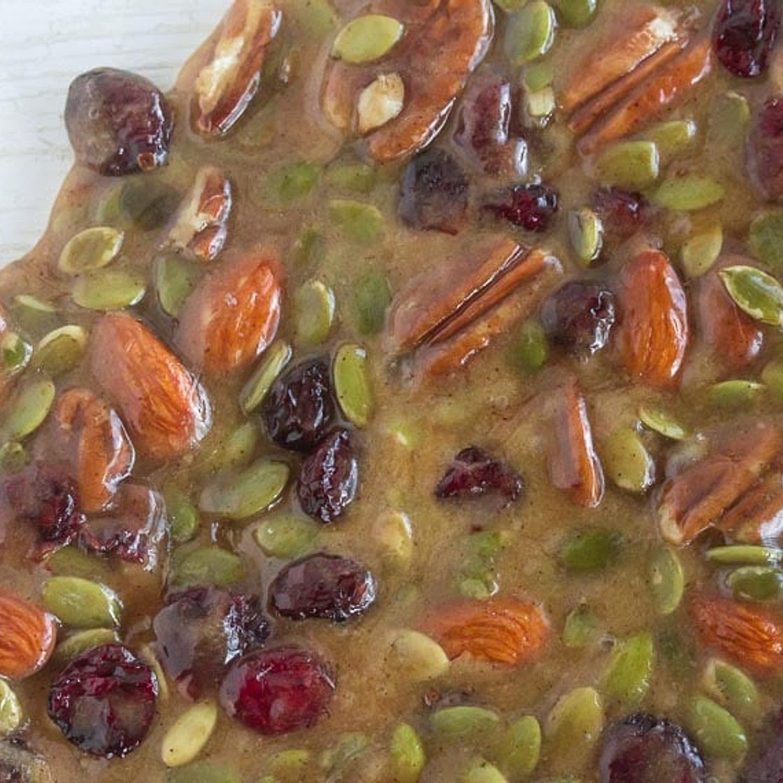 Low FODMAP Spiced Fruit & Nut Brittle