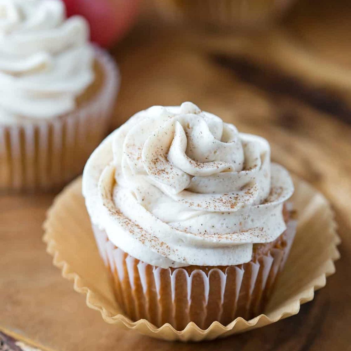 Whipped Cinnamon Buttercream Frosting