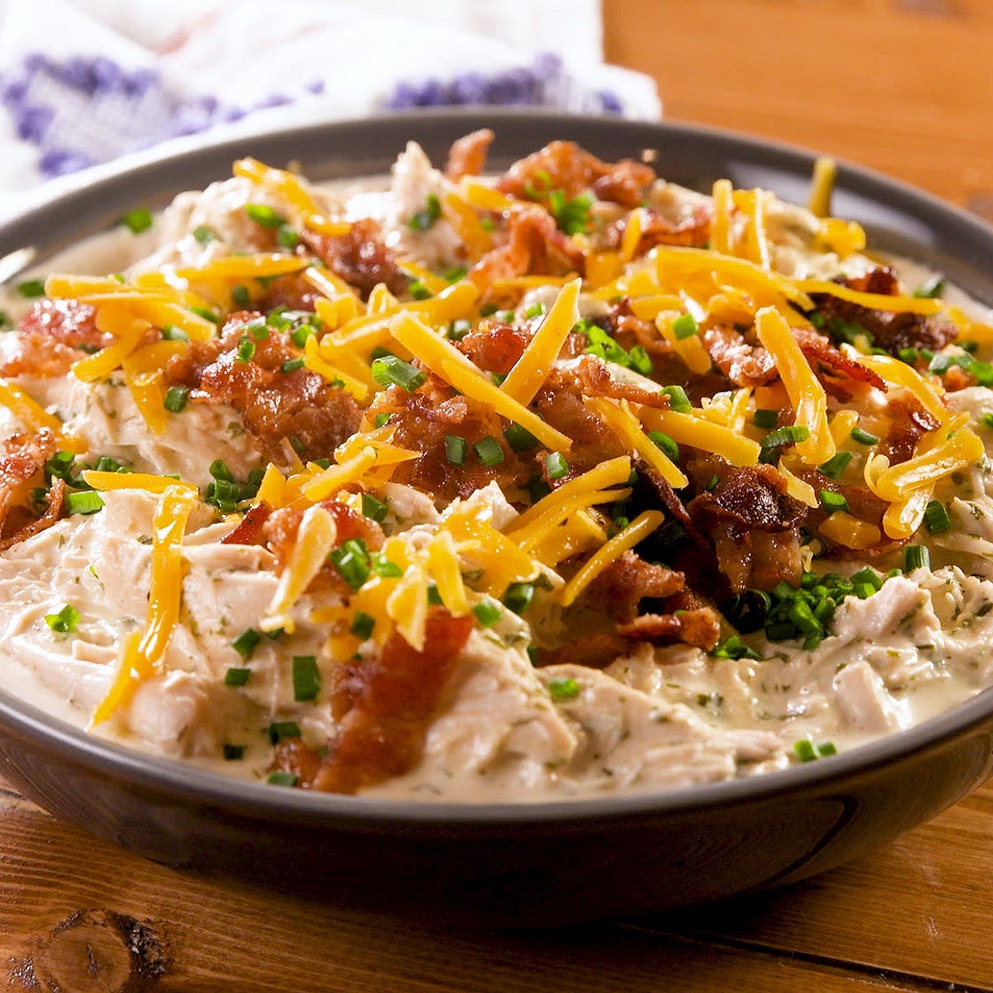 Keto Creamy Cheddar Bacon Chicken