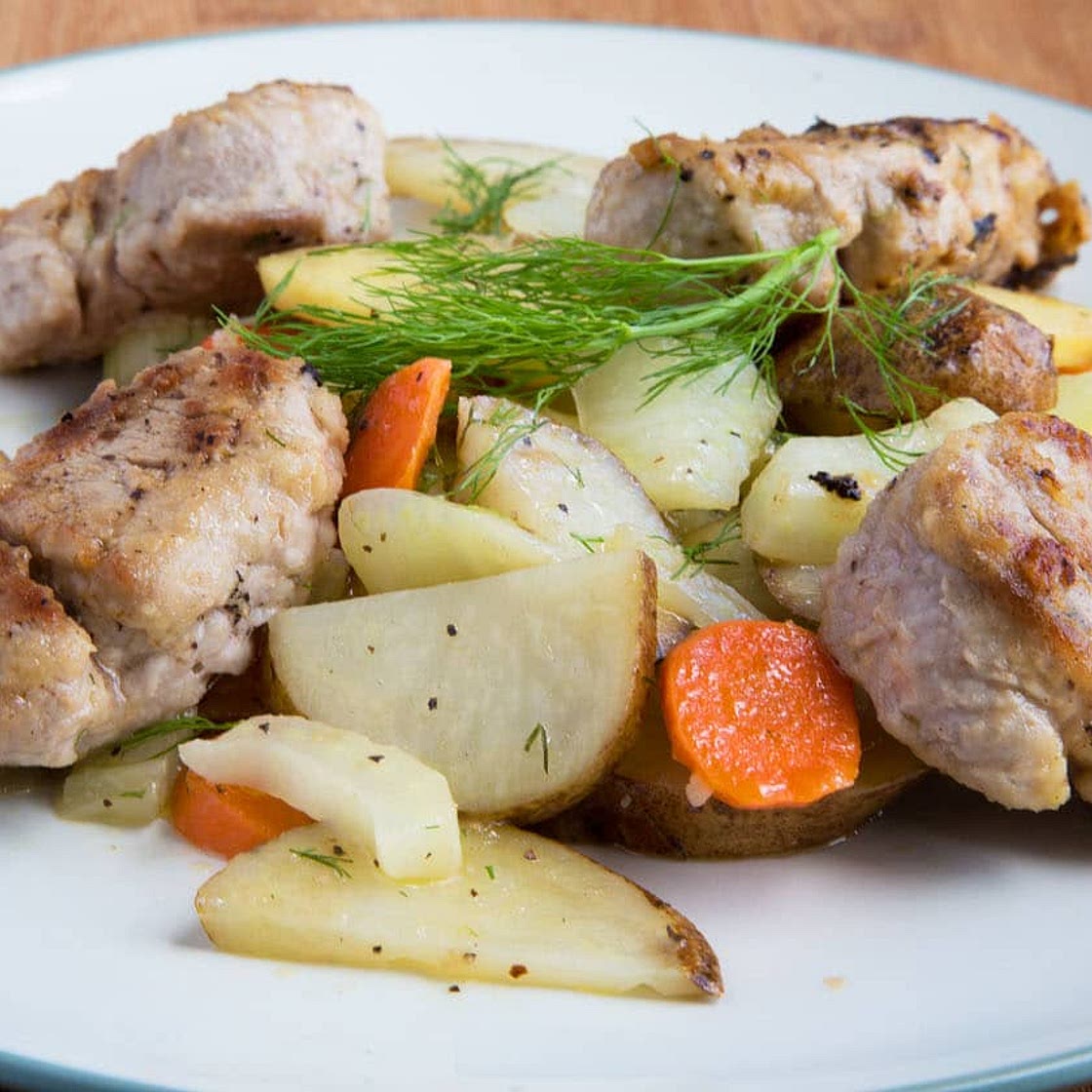 Pan Seared Pork Tenderloin with Apples and Potatoes