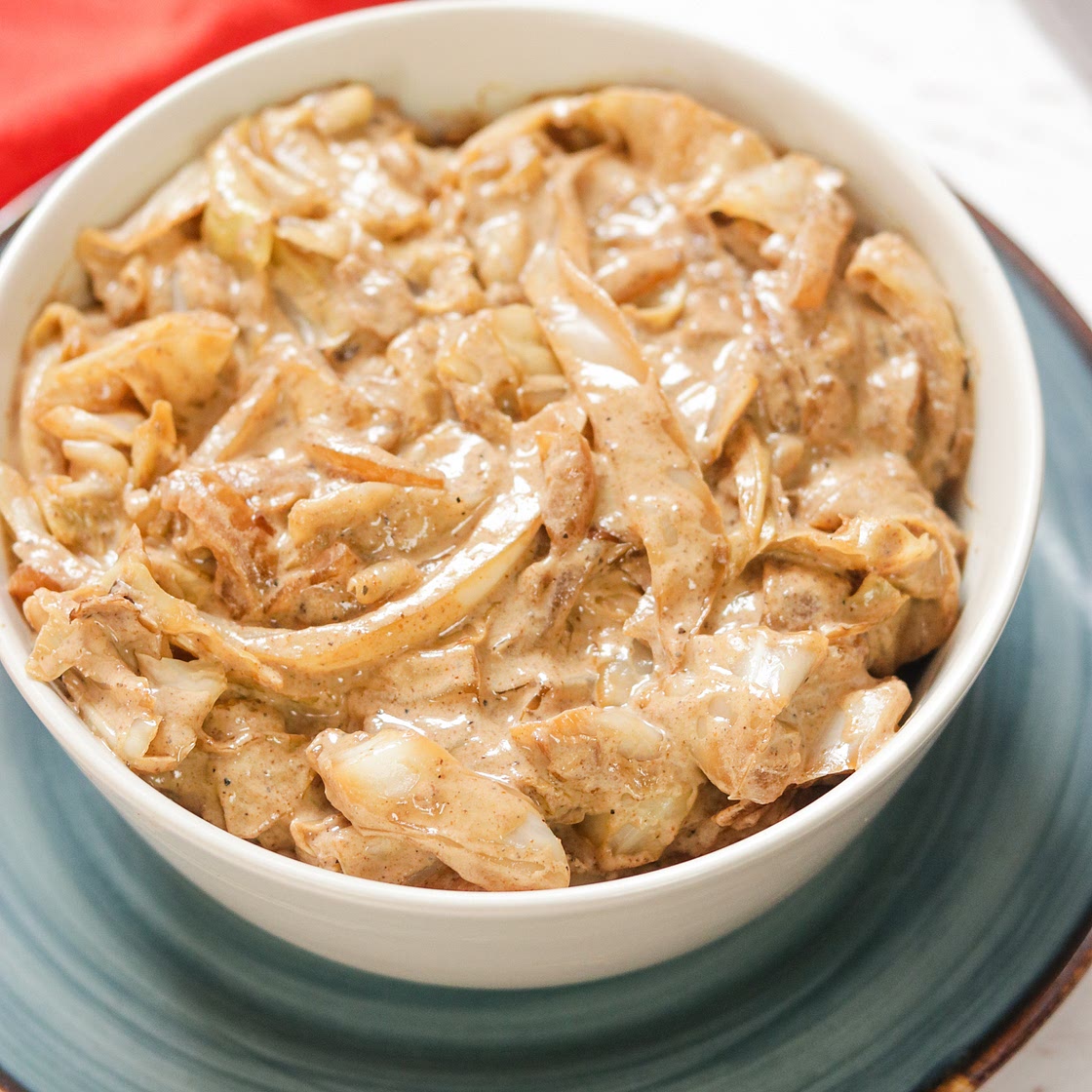 Hungarian Cabbage Paprikash