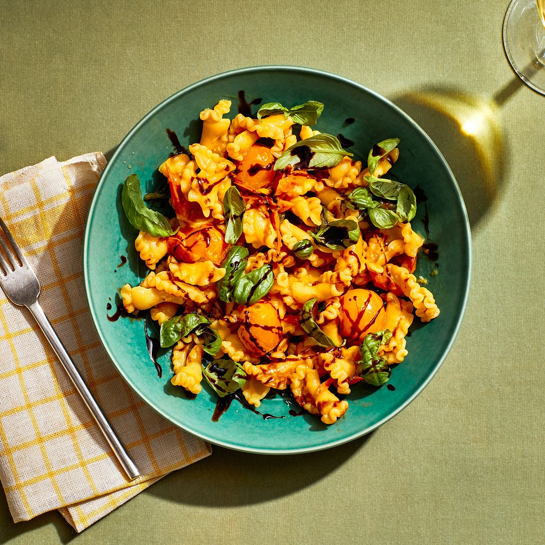 Tangy Balsamic Pasta With Sun Gold Tomatoes