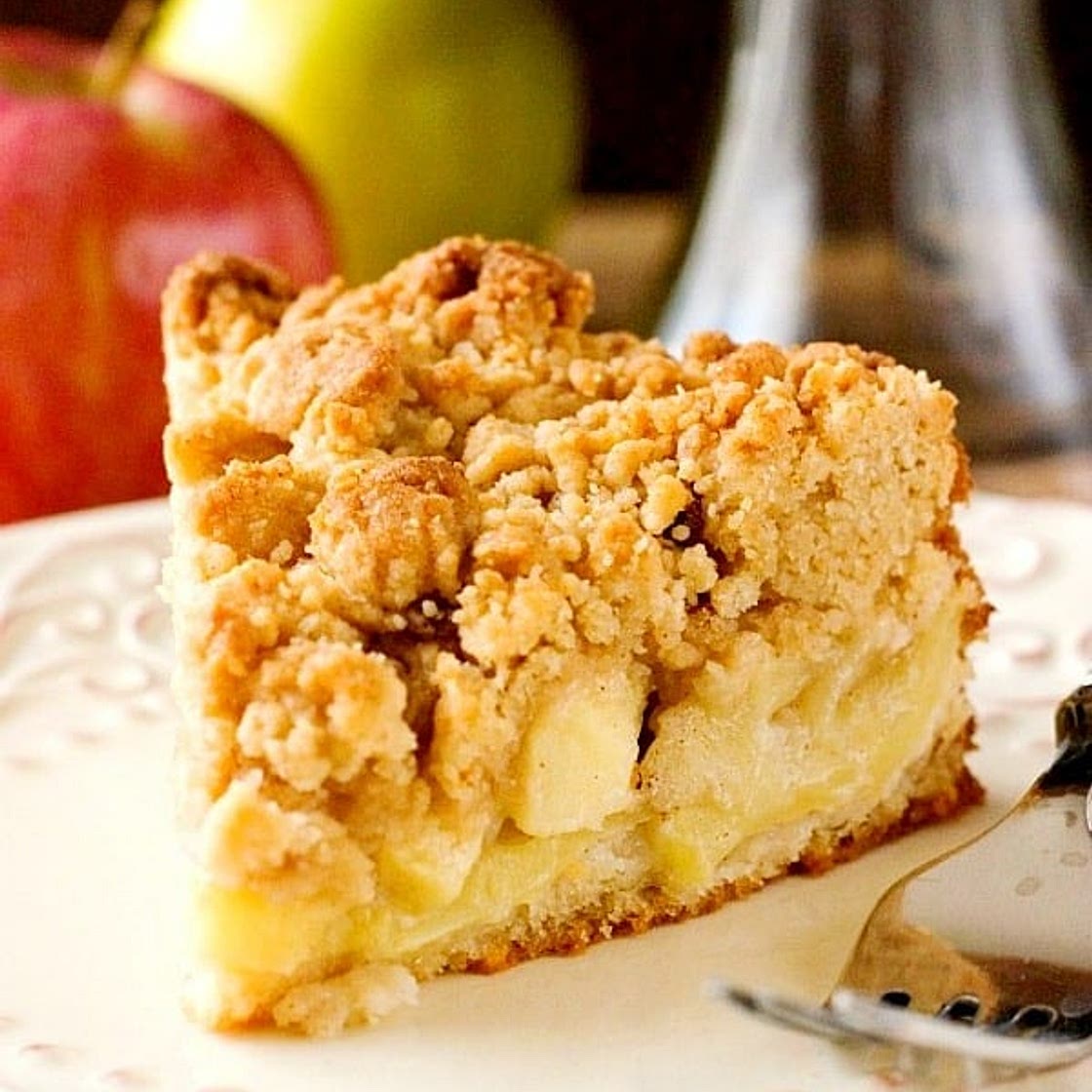 The Best Apple Crumb Cake Recipe