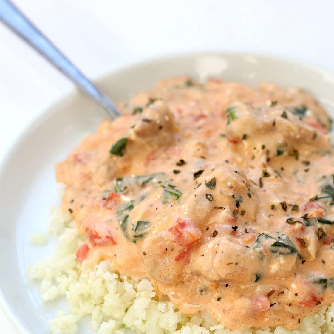Slow Cooker Creamy Tomato Spinach Chicken