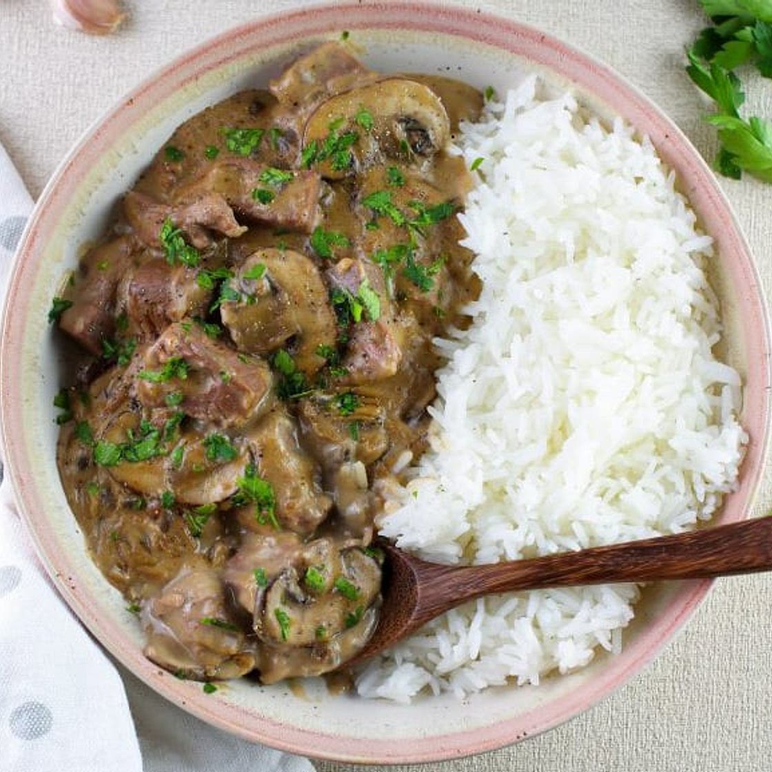 Vegan Beef Stroganoff | Jackfruit Stroganoff