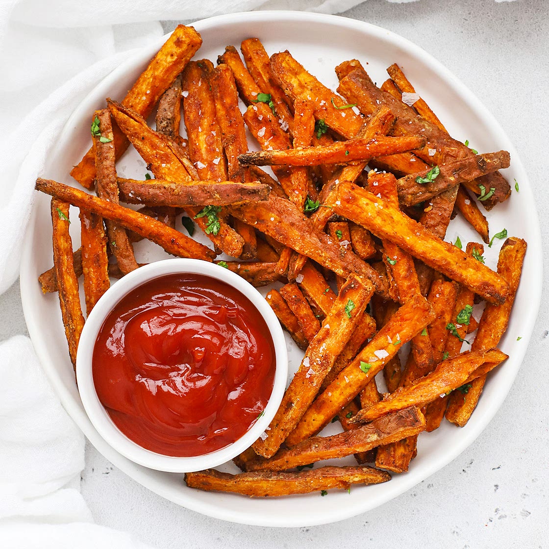 Crispy Baked Sweet Potato Fries (Paleo, Whole30)