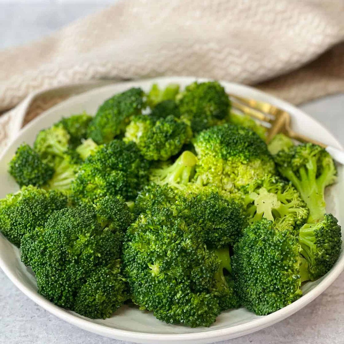Perfectly Boiled & Seasoned Broccoli