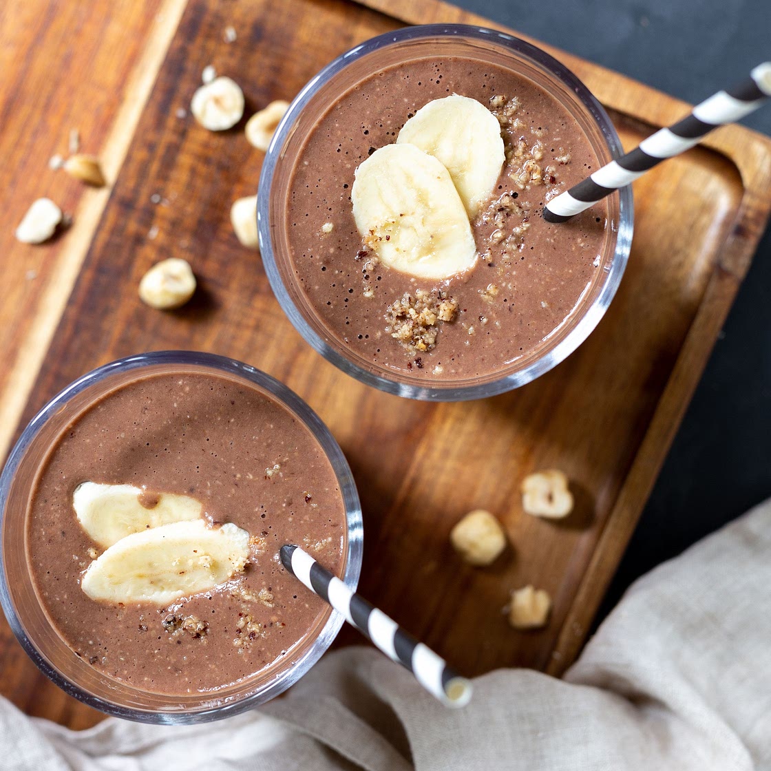 Schokoladiger Bananen-Shake mit Kichererbsen