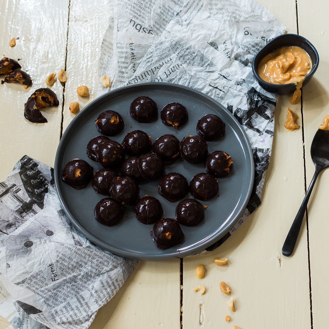 Keto Peanut-Butter-Cups