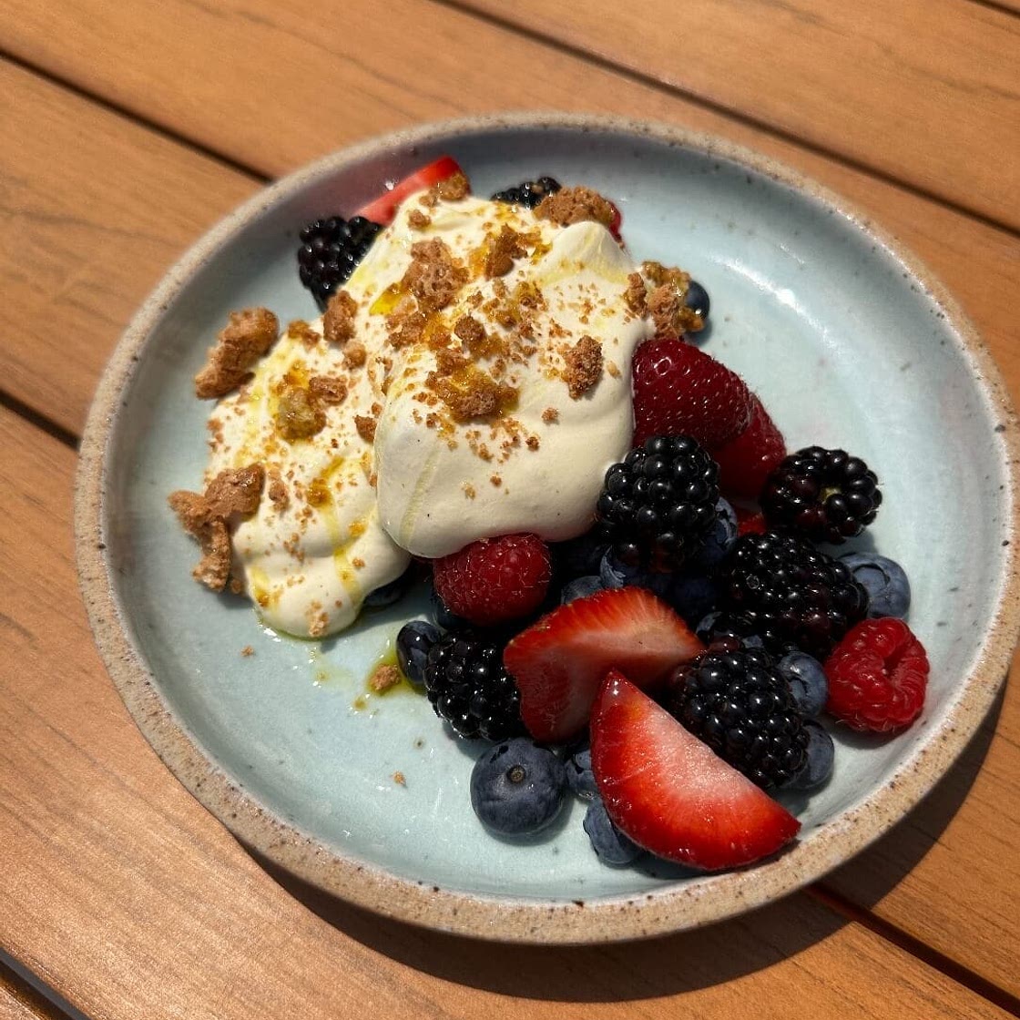 Zabaglione and Berries
