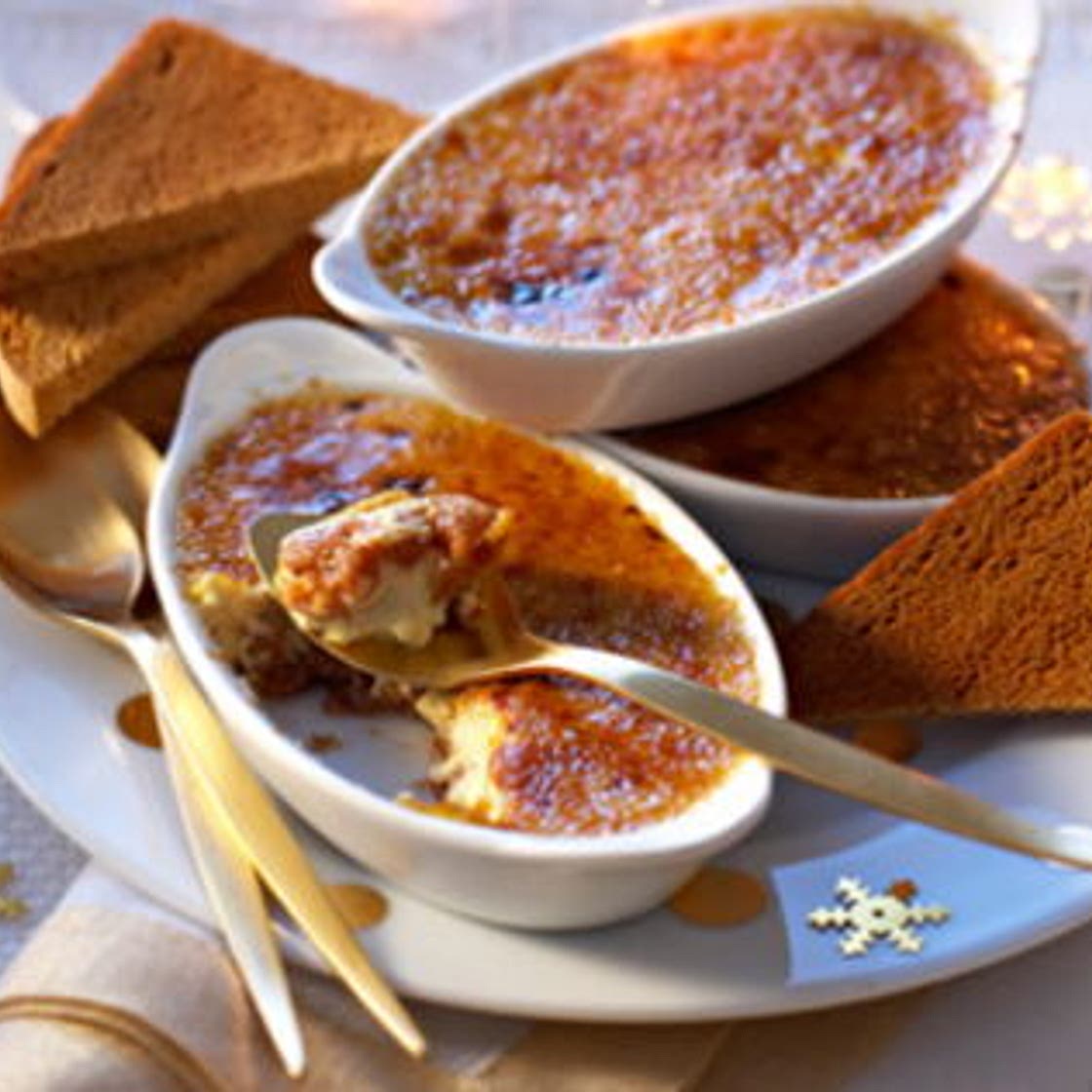 Crème brûlée au foie gras et fruits secs au muscat