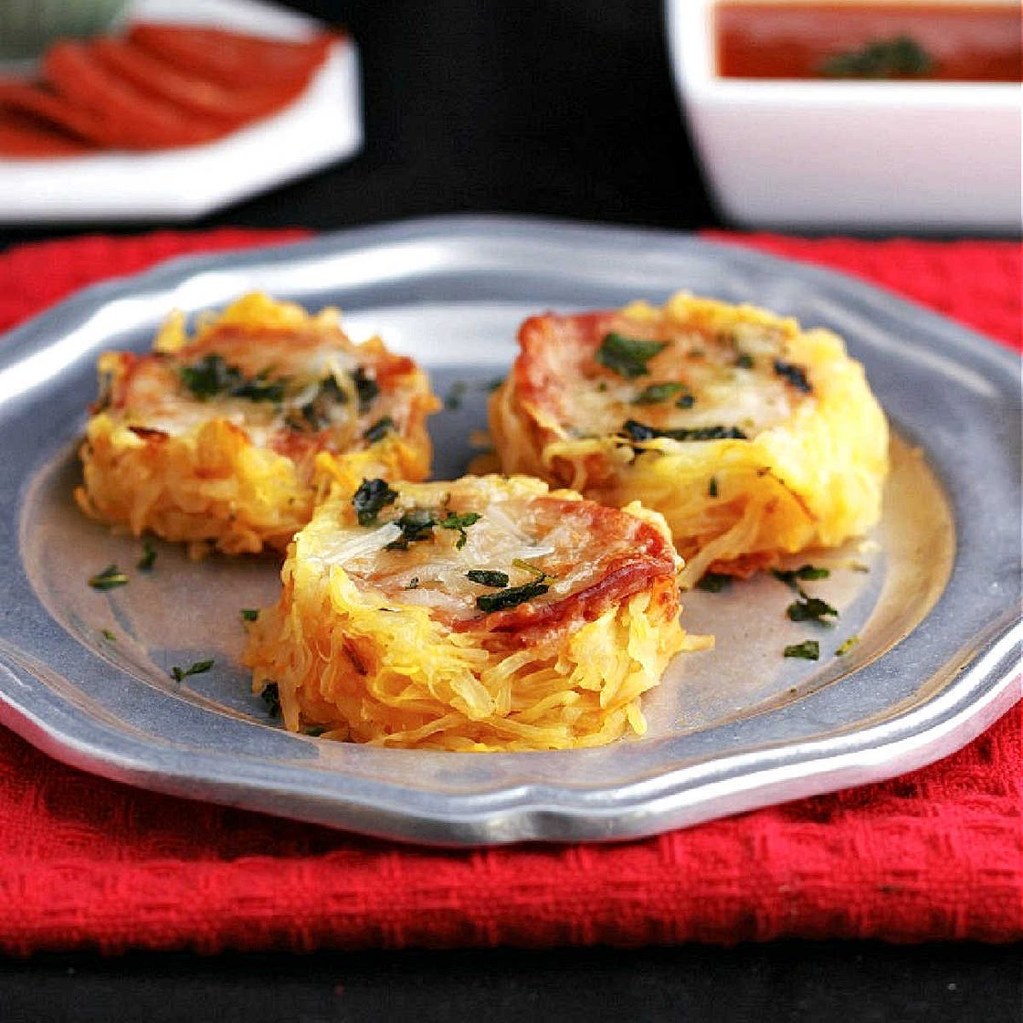 Spaghetti Squash Pizza Nests