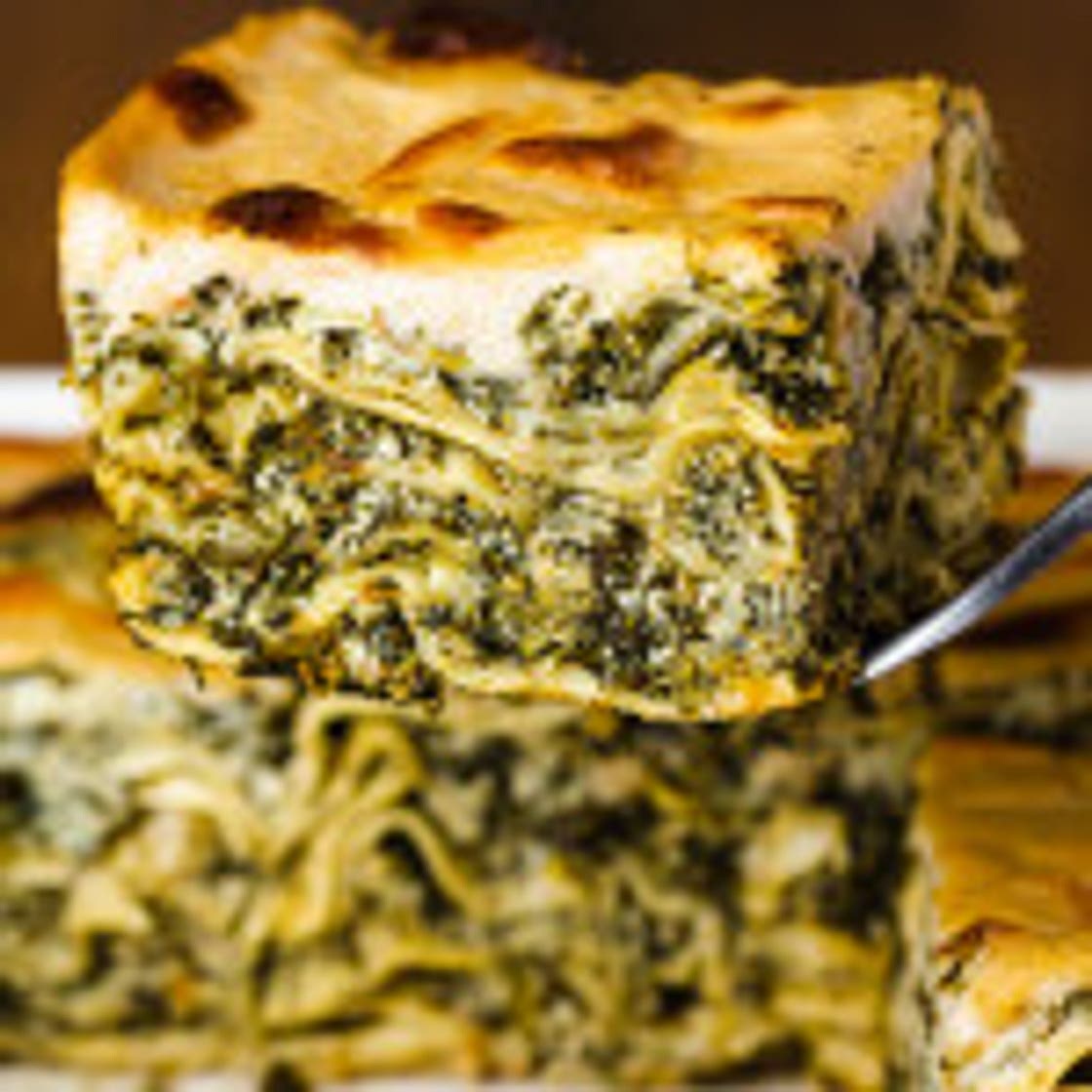 Vegan spinach lasagne