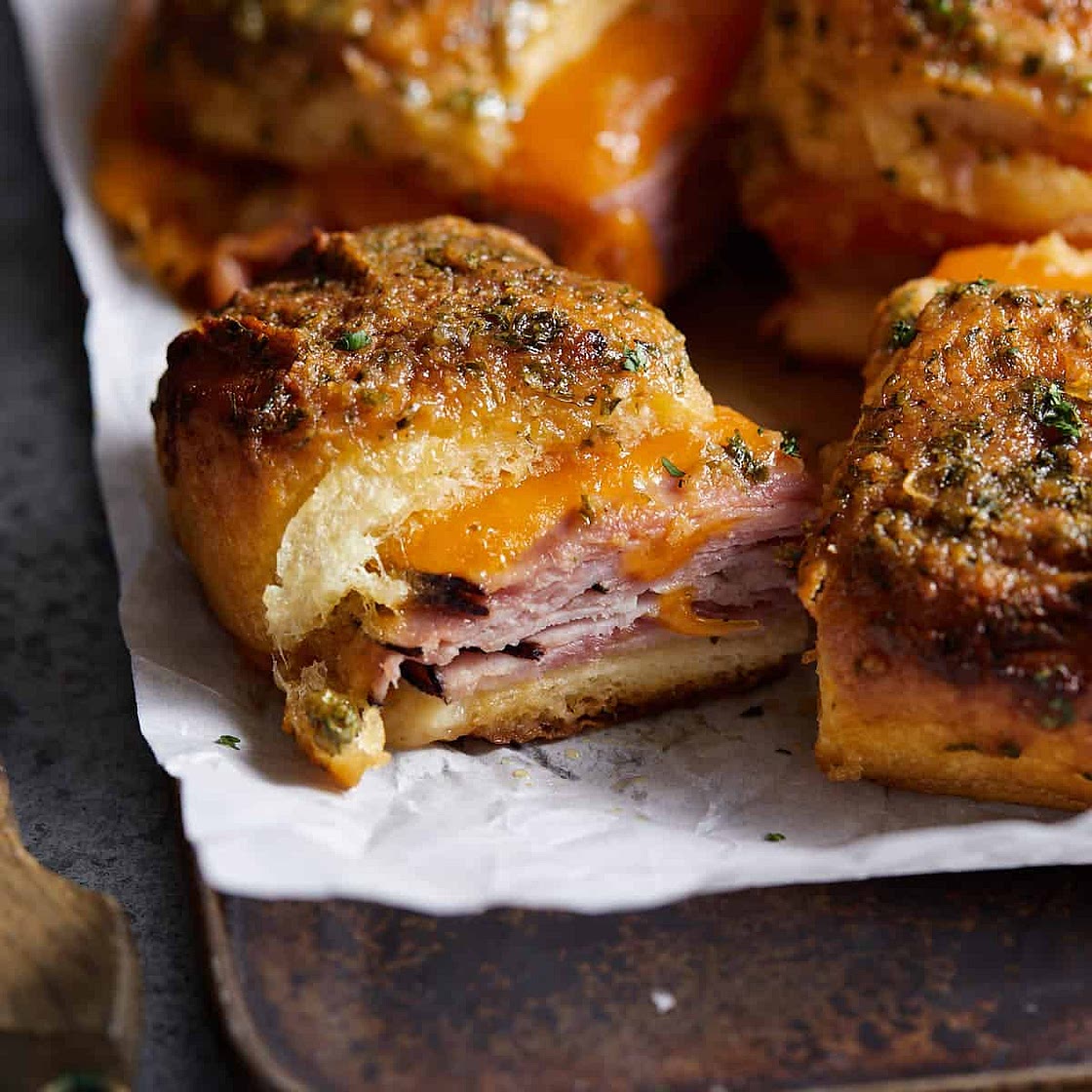 Easy Hawaiian Roll Sliders