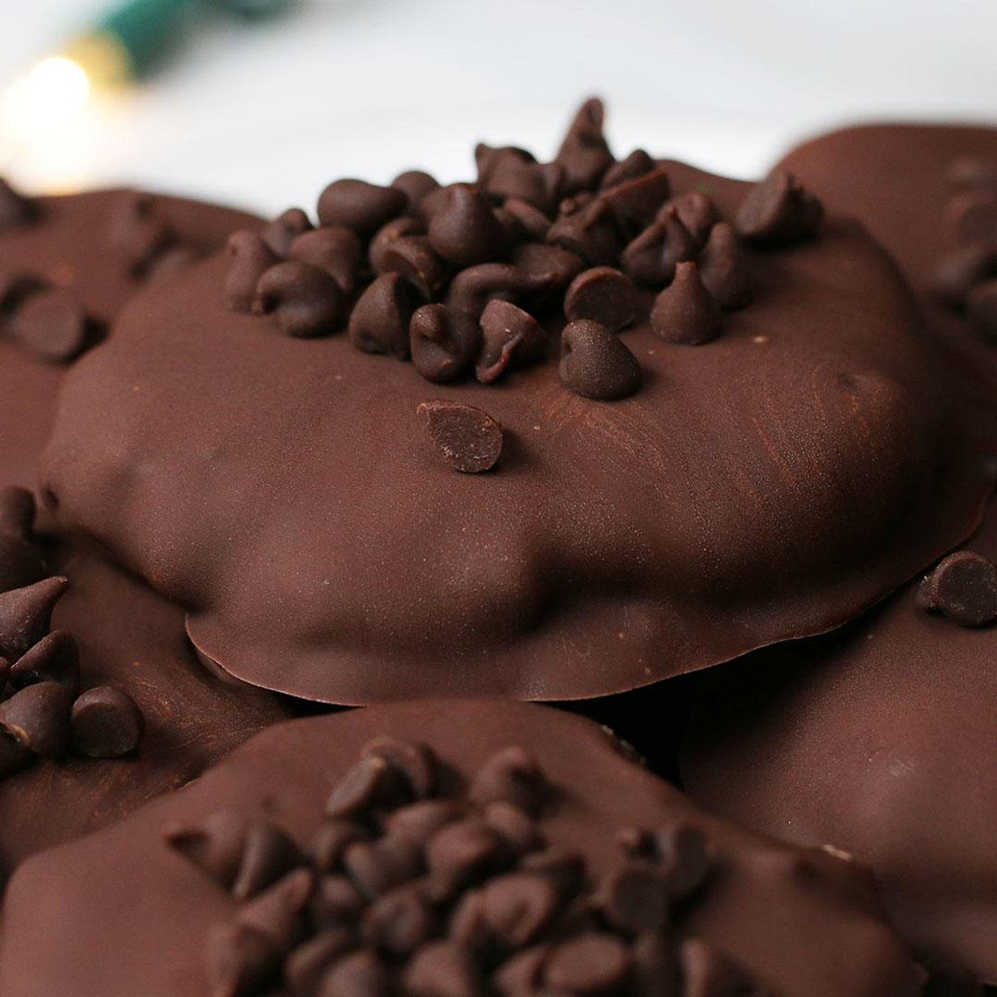 No-Bake Mint Chip Cookies Recipe by Tasty