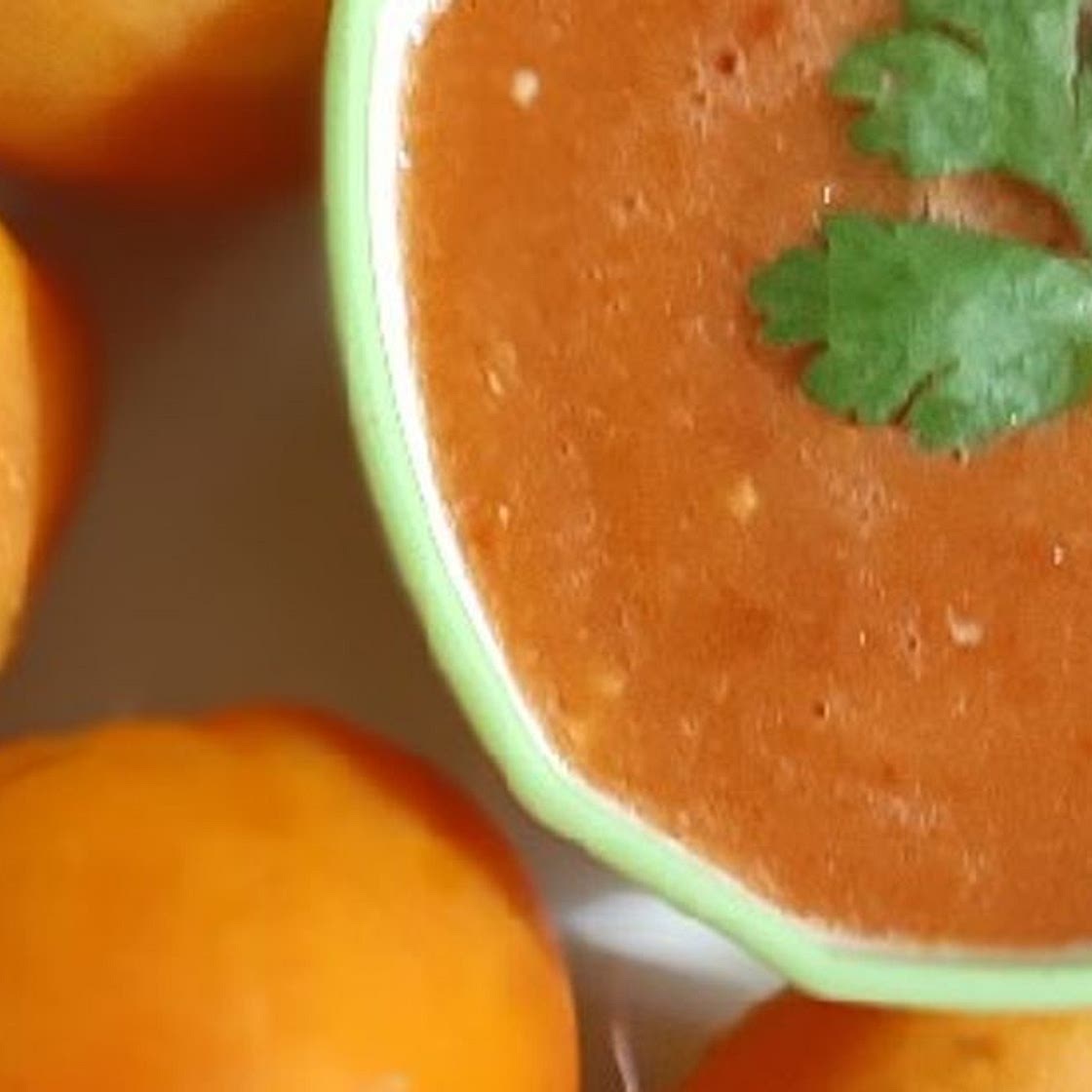 स्मोकि टोमेटो चटनी (smokey tomato chutney recipe in Hindi)