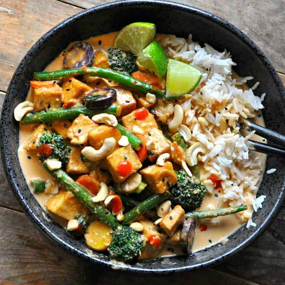 Vegan Red Curry Cashew Stir Fry