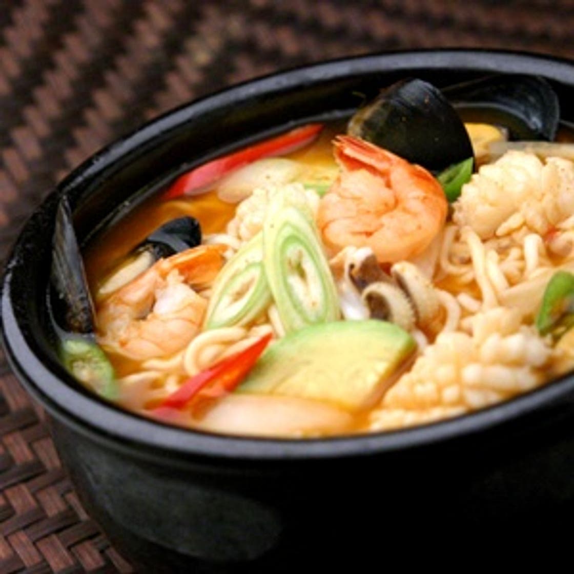 뚝배기짬뽕라면