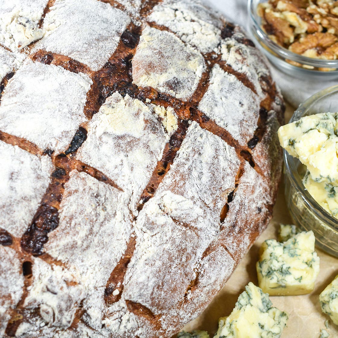 Blue Cheese Bread with Raisins and Walnuts