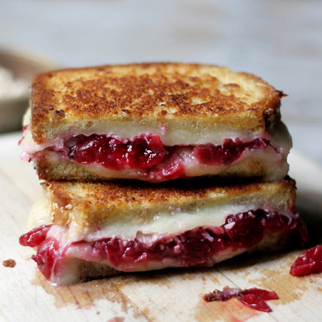 Cranberry White Cheddar Brie Grilled Cheese Sandwich Recipe