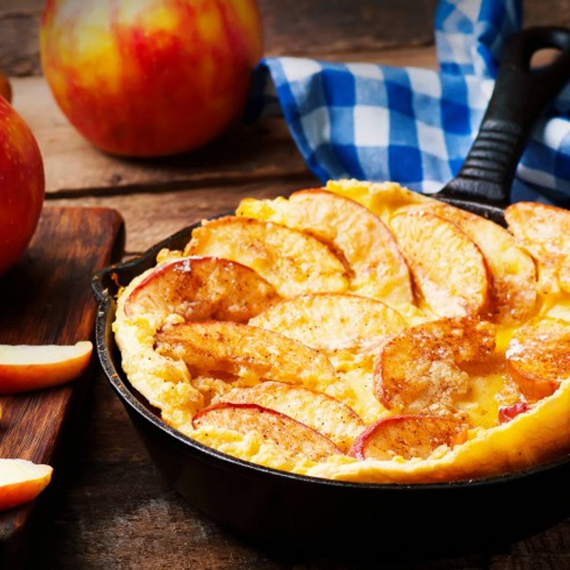 Apple Pecan Skillet Pancakes