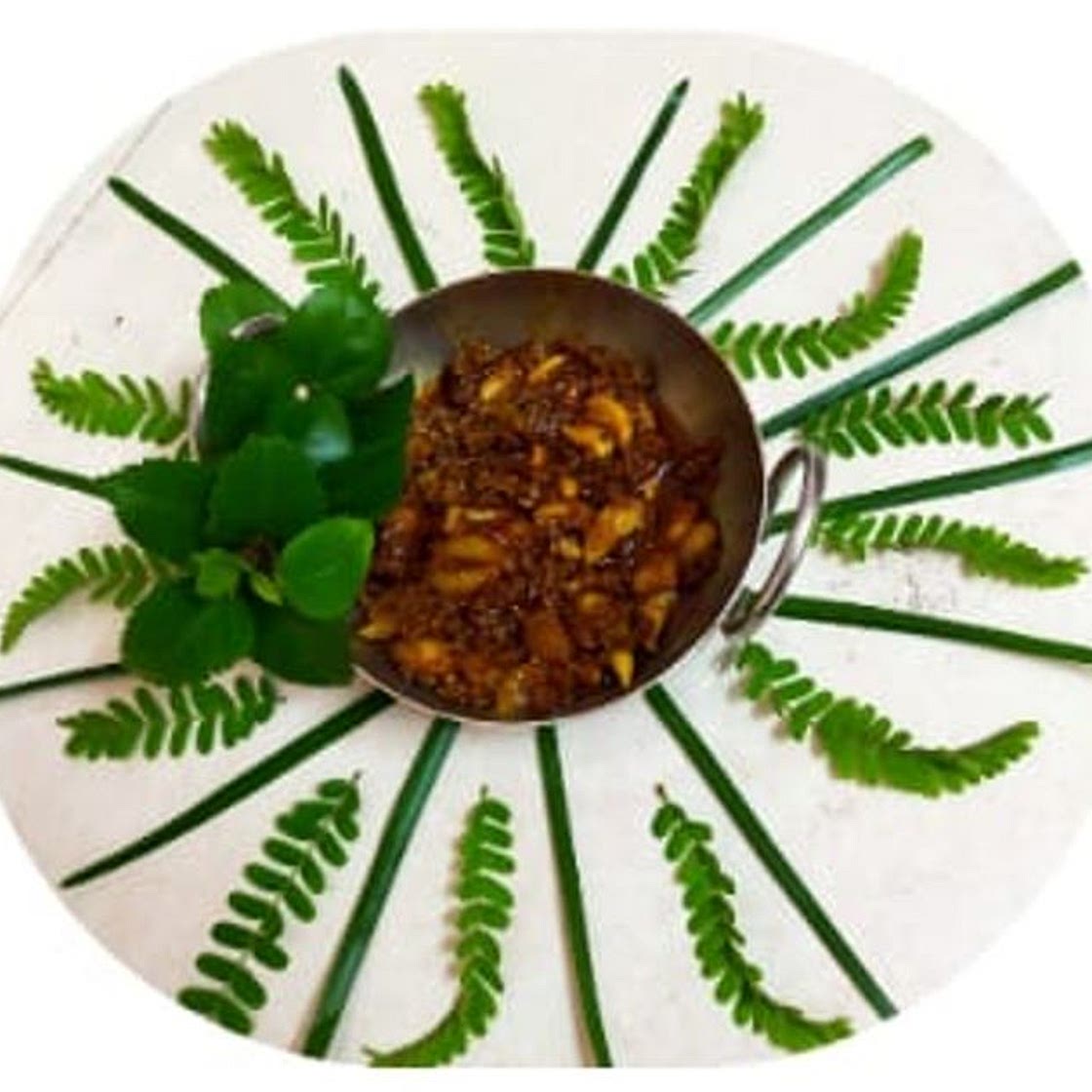 स्पेशल लहसुन का अचार (Special lahsun ka achar recipe in Hindi)