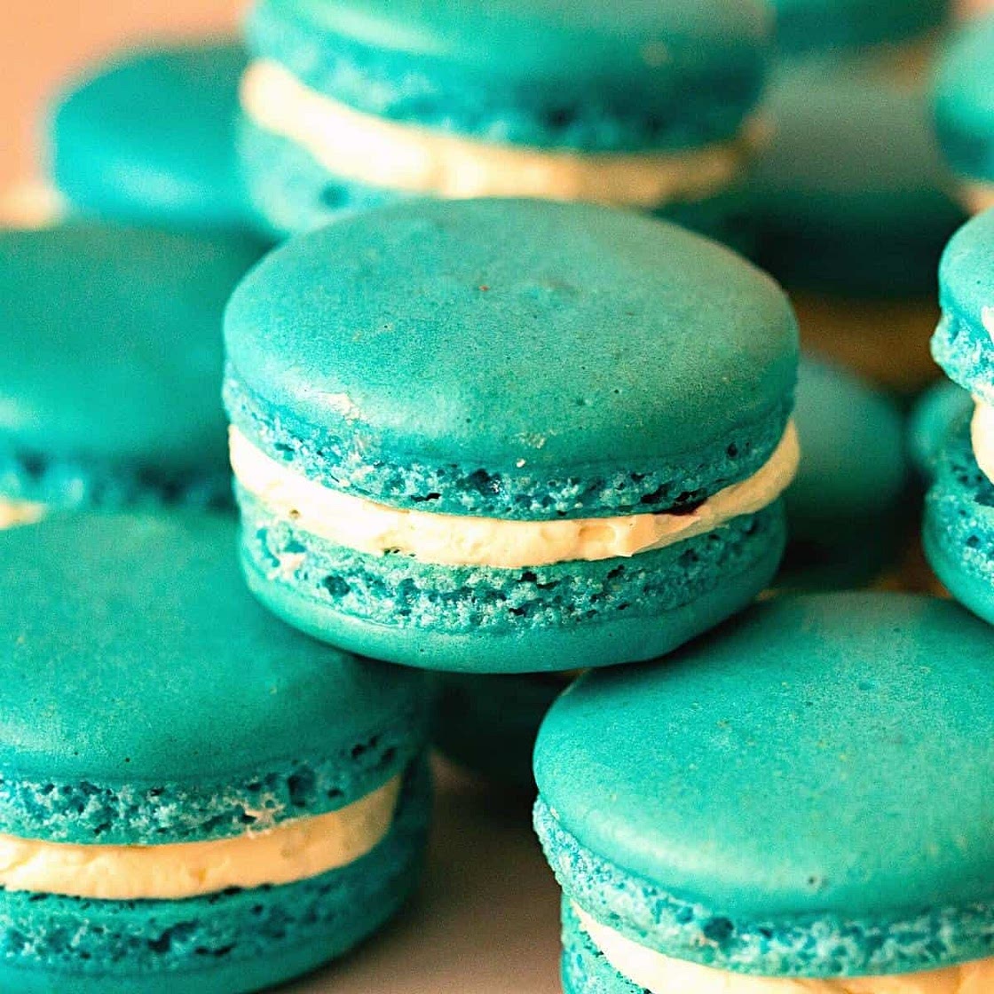 Blueberry Macarons