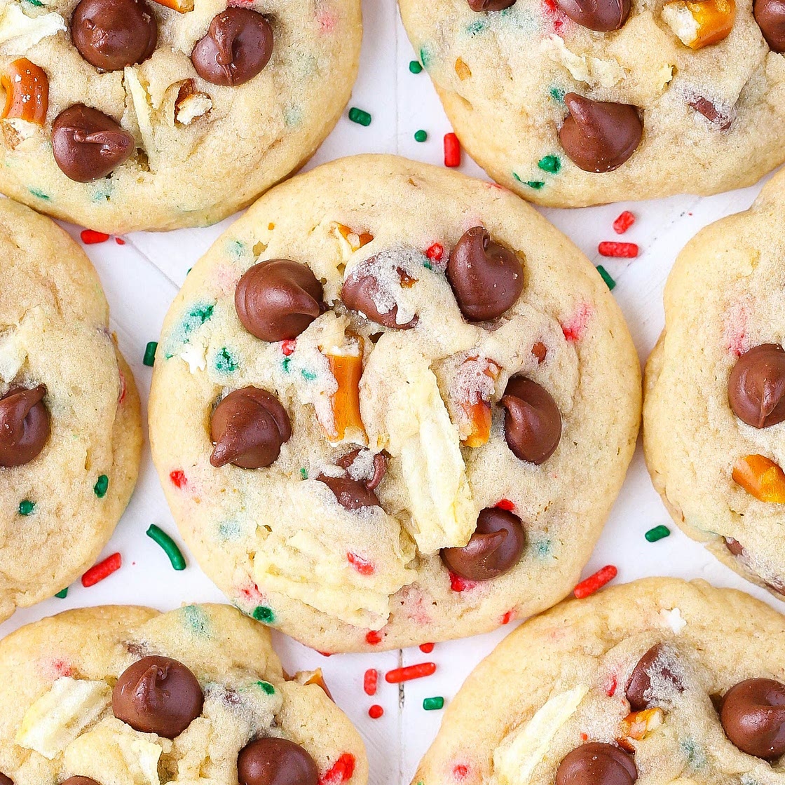 Santa's Trash Cookies