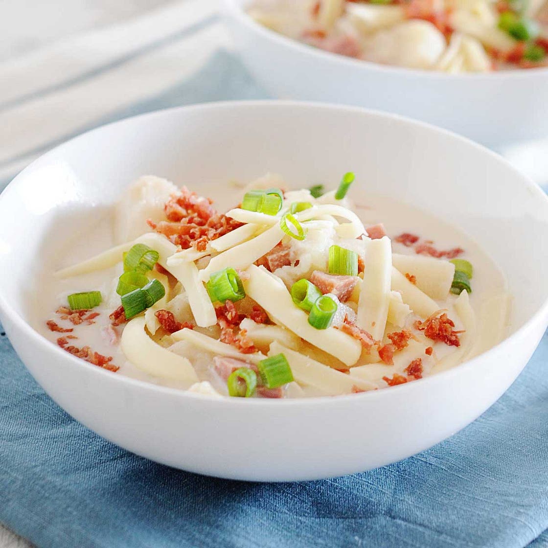 Slow Cooker Loaded Baked Potato Soup