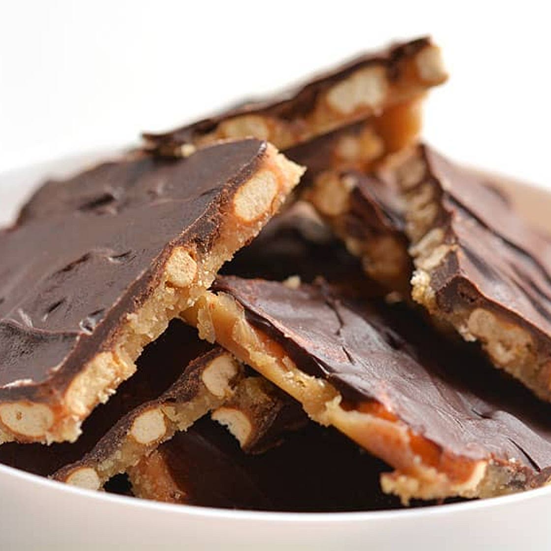 Chocolate Caramel Pretzel Bars