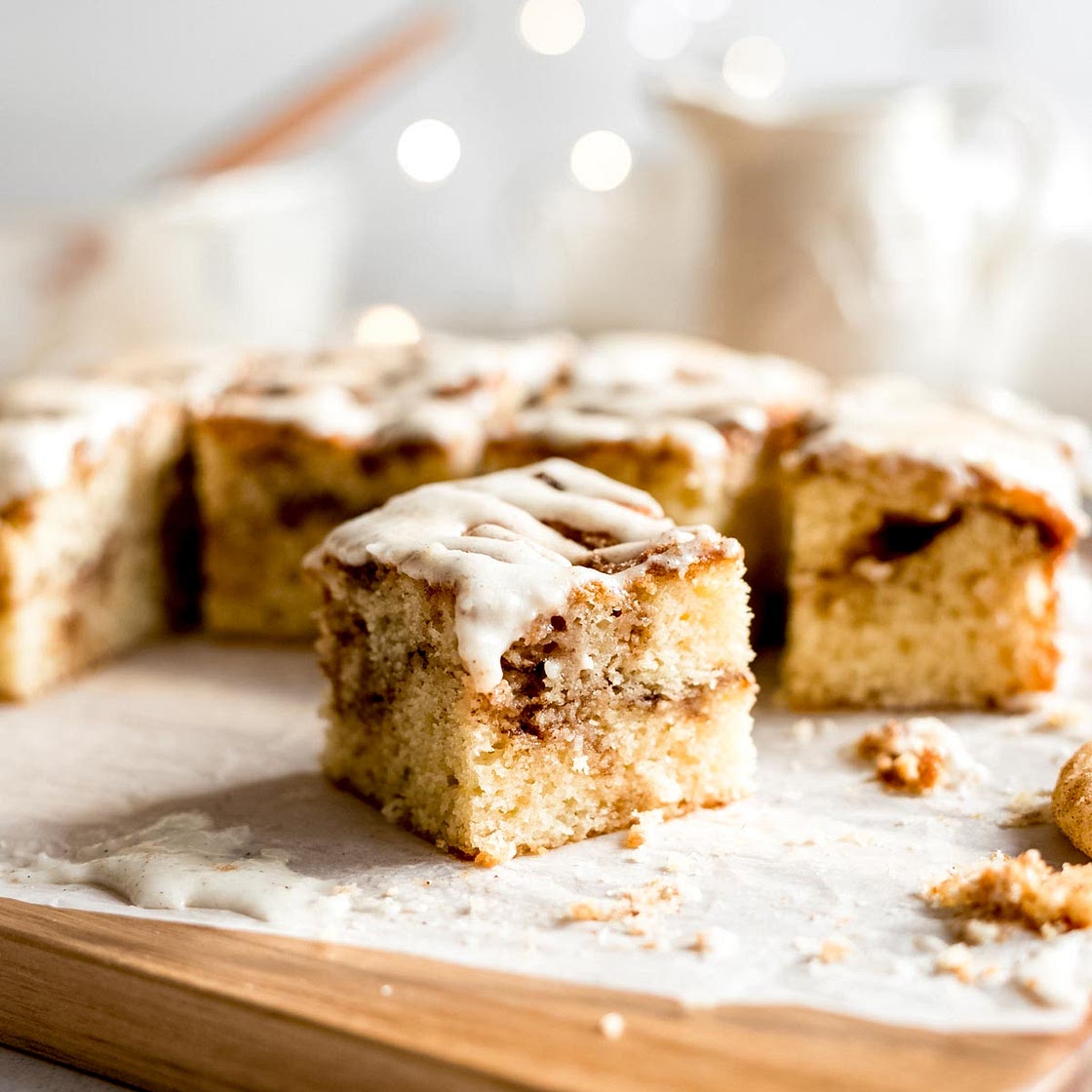Snickerdoodle Cake with Cream Cheese Frosting