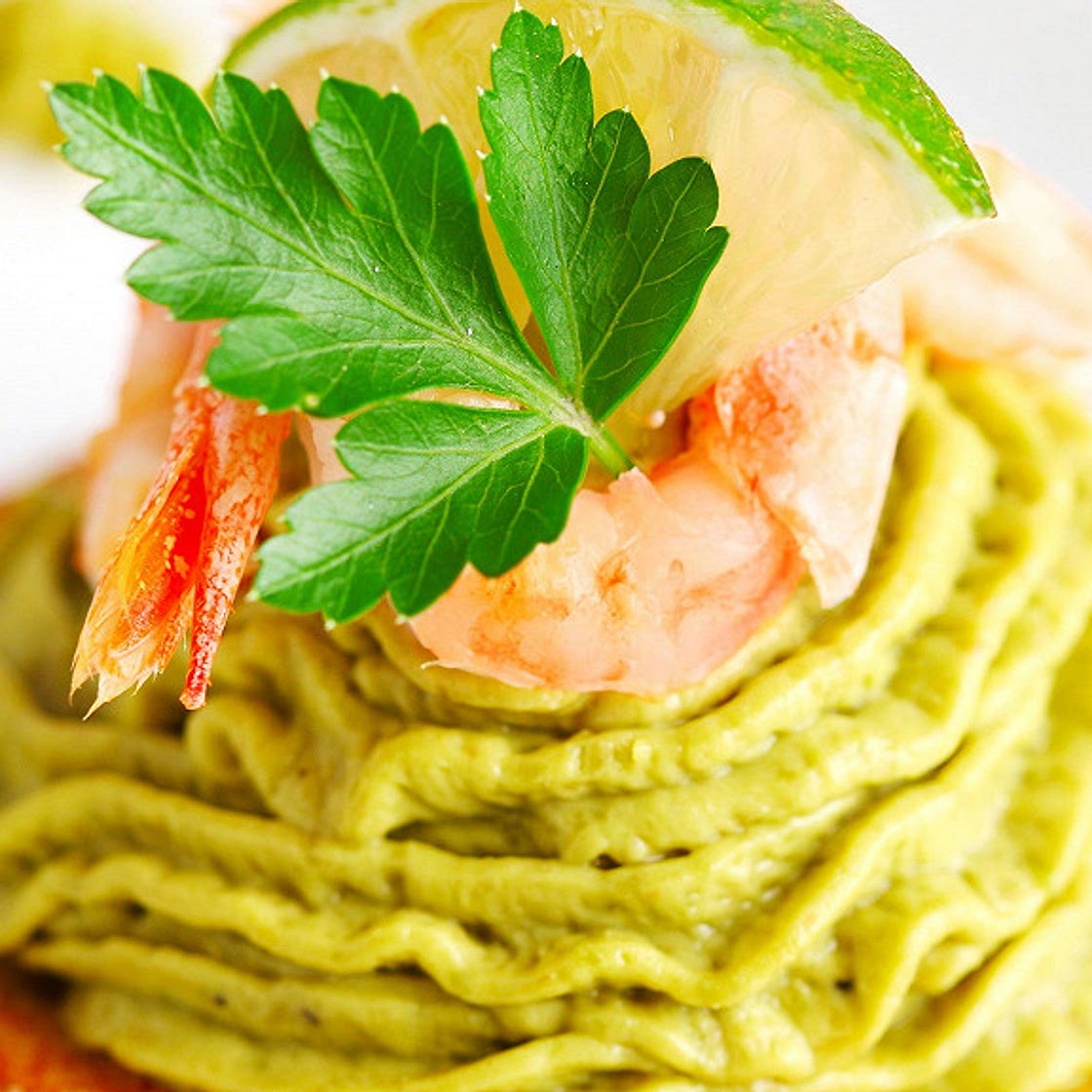 Amuse-bouche à l’avocat et à la crevette