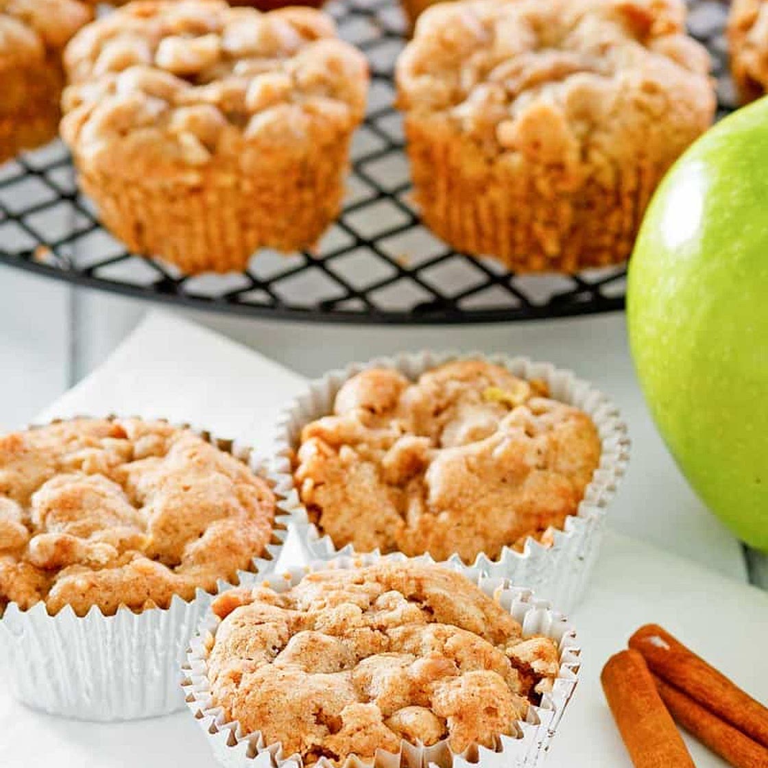 Apple Cinnamon Muffins with Walnuts